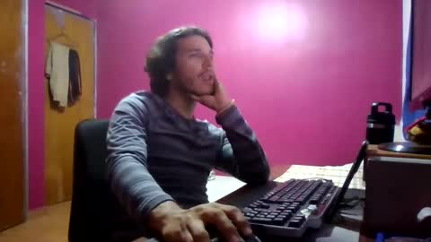 Ricardo online show from 02/25/25, 03:42