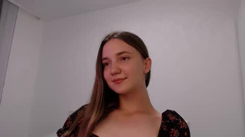 Snapshot of fireflies_fly_ chatting on 09/13/25, 06:51 fireflies_fly_ online show from 09/13/25, 06:51