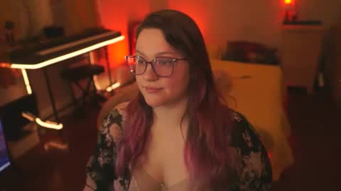 Snapshot of fireproofcuriousity chatting on 01/15/26, 05:45 Lio Roxy online show from 01/15/26, 05:45