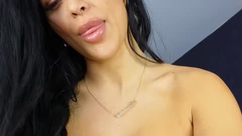 Snapshot of firesbomb777 chatting on 02/04/25, 08:56 Fires Bomb 777 online show from 02/04/25, 08:56