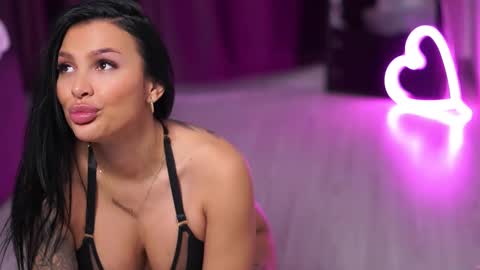 Snapshot of firesbomb777 chatting on 02/27/25, 10:37 Fires Bomb 777 online show from 02/27/25, 10:37