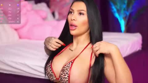 Snapshot of firesbomb777 chatting on 03/03/25, 05:53 Fires Bomb 777 online show from 03/03/25, 05:53