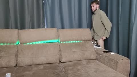 Snapshot of first_day_ chatting on 12/05/24, 07:05 ALICESTEVEVECTOR pvt open online show from 12/05/24, 07:05