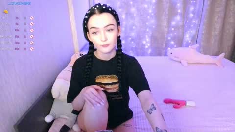 Snapshot of first_day_ chatting on 03/09/25, 10:08 ALICESTEVEVECTOR pvt open online show from 03/09/25, 10:08