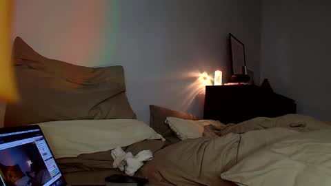 Snapshot of firstoffense chatting on 02/10/25, 05:14 Muse online show from 02/10/25, 05:14