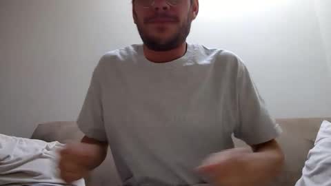 Snapshot of fit__will chatting on 02/18/26, 02:02 fit__will online show from 02/18/26, 02:02