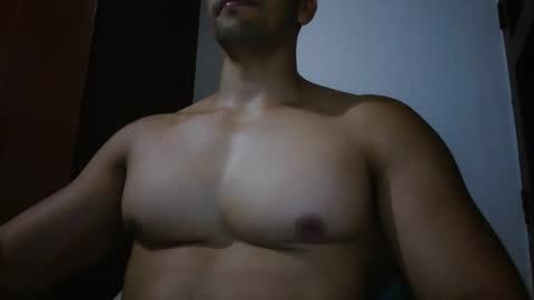 fitchestabs_69 online show from 05/16/26, 07:01