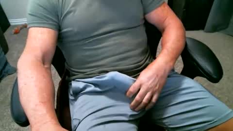 fitguy40 online show from 11/23/25, 10:09