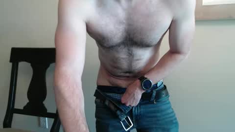 Snapshot of fithubby80 chatting on 03/19/26, 10:47 fithubby80 online show from 03/19/26, 10:47