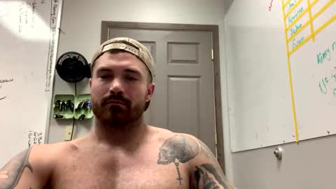 Snapshot of fitnessforu chatting on 03/04/26, 10:27 fitnessforu online show from 03/04/26, 10:27