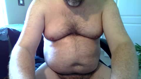 Snapshot of fitnhairy01 chatting on 12/02/25, 04:57 fitnhairy01 online show from 12/02/25, 04:57