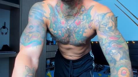 Snapshot of fitnolan chatting on 02/05/25, 11:02 Elias Valencia online show from 02/05/25, 11:02