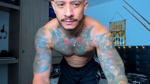 Snapshot of fitnolan chatting on 02/07/25, 10:19 Elias Valencia online show from 02/07/25, 10:19