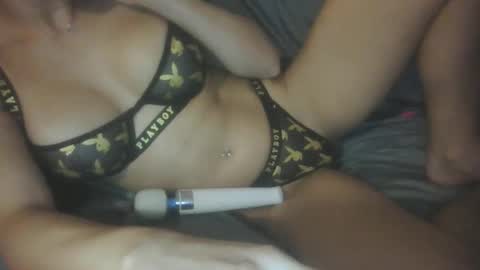 fitsexycouple28 online show from 12/30/24, 07:04