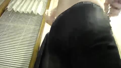  Links in Bio below online show from 01/26/25, 03:06