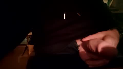 Snapshot of fiveforwilly1 chatting on 12/20/24, 05:51 Markus online show from 12/20/24, 05:51