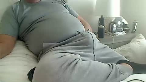 fjcs73 online show from 02/25/26, 05:22