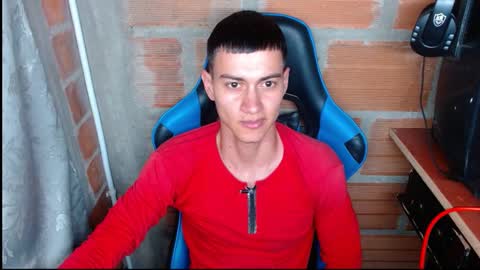 Snapshot of flacolatind chatting on 12/15/24, 02:41 FLACO online show from 12/15/24, 02:41