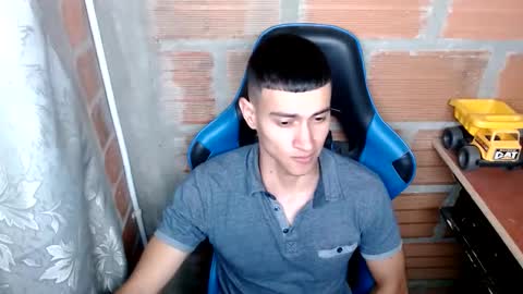 Snapshot of flacolatind chatting on 01/12/25, 05:03 FLACO online show from 01/12/25, 05:03