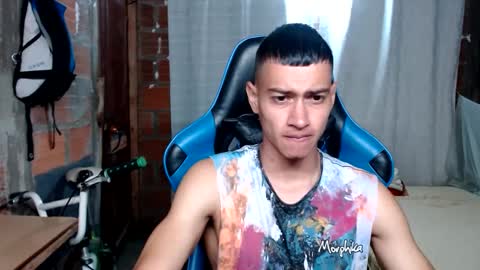 Snapshot of flacolatind chatting on 10/09/25, 03:54 FLACO online show from 10/09/25, 03:54