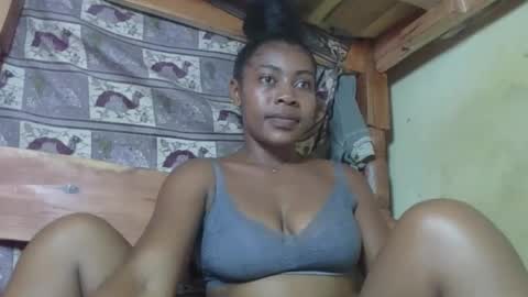 Flangie online show from 04/19/26, 06:10