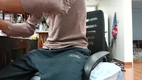 Snapshot of flashdick512 chatting on 10/21/25, 08:15 flashdick512 online show from 10/21/25, 08:15