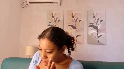 Flavia online show from 04/14/26, 12:22