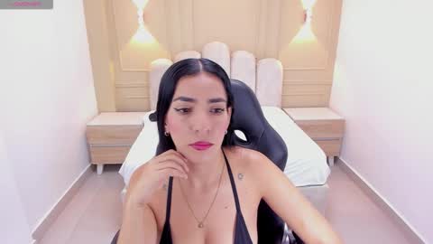   FLEUR   online show from 03/12/26, 12:11