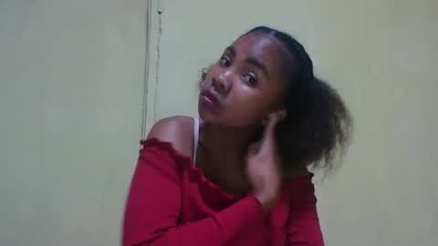 Snapshot of fleurissa chatting on 10/10/25, 04:06 fleurissa online show from 10/10/25, 04:06