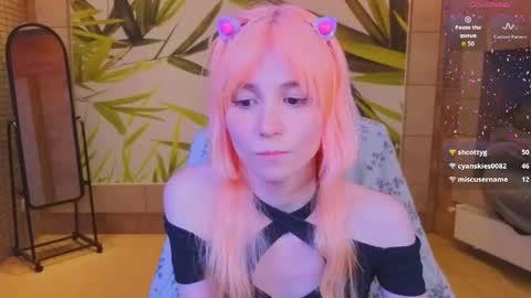 Snapshot of fleximona chatting on 06/06/26, 10:03 FlexiMona online show from 06/06/26, 10:03