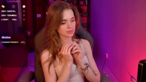 Flexyfoxy online show from 04/28/26, 03:17