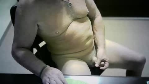 flfireguy65 online show from 04/07/26, 12:27