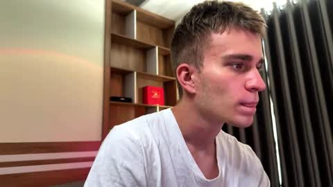 flikyy online show from 02/17/26, 06:10