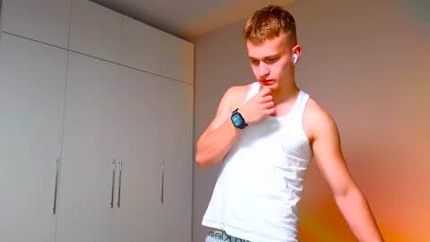 flikyy online show from 03/25/26, 11:27