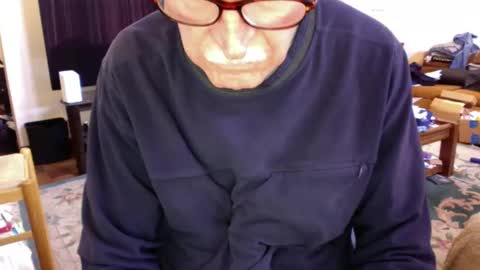 Snapshot of flip4u chatting on 01/28/25, 11:07 flip4u online show from 01/28/25, 11:07