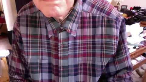 Snapshot of flip4u chatting on 10/25/25, 09:20 flip4u online show from 10/25/25, 09:20