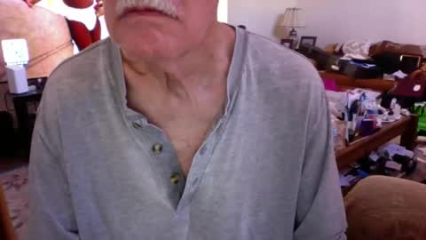 Snapshot of flip4u chatting on 04/02/26, 09:45 flip4u online show from 04/02/26, 09:45