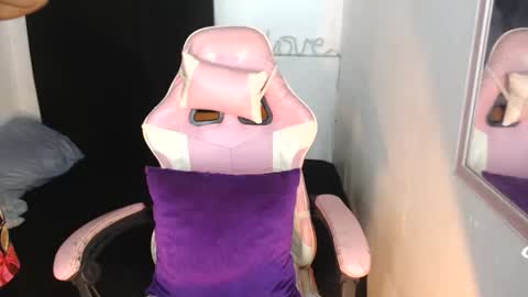 Angel online show from 05/21/26, 04:58