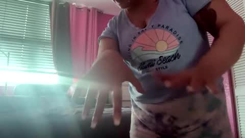 Snapshot of flirtygirlyy chatting on 01/12/26, 06:13 Ive Retired From Camming online show from 01/12/26, 06:13