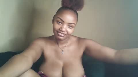 Snapshot of flirtymimie chatting on 11/21/25, 04:05 flirtymimie online show from 11/21/25, 04:05