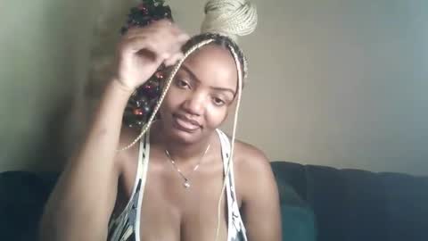 Snapshot of flirtymimie chatting on 11/29/25, 05:27 flirtymimie online show from 11/29/25, 05:27