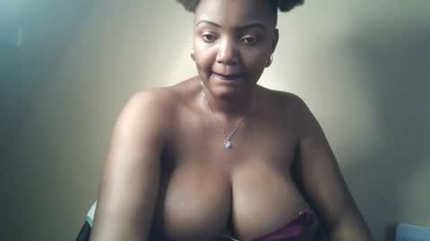 Snapshot of flirtymimie chatting on 05/16/26, 06:32 flirtymimie online show from 05/16/26, 06:32