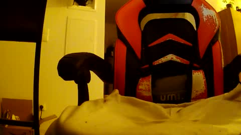 Snapshot of floater_24 chatting on 10/10/25, 09:36 floater_24 online show from 10/10/25, 09:36