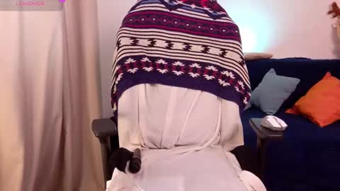 Snapshot of flonodo chatting on 02/10/25, 06:20 Eliza online show from 02/10/25, 06:20