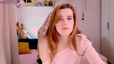 Snapshot of flonodo chatting on 03/05/25, 07:38 Eliza online show from 03/05/25, 07:38