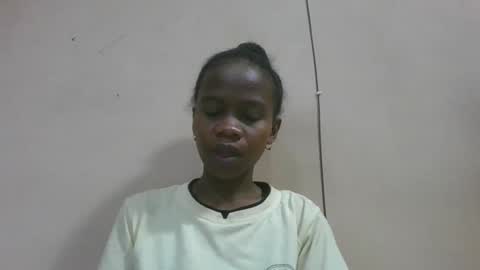 flora48230522373 online show from 06/03/26, 01:30