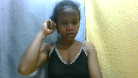 Snapshot of flora48230522373 chatting on 06/19/26, 02:38 flora48230522373 online show from 06/19/26, 02:38