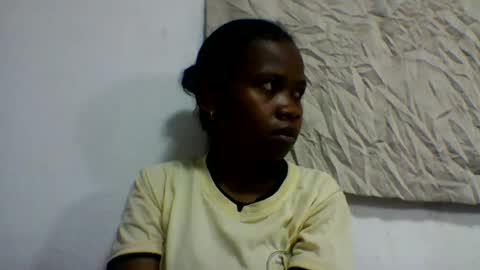 Snapshot of flora48230522373 chatting on 07/12/26, 02:35 flora48230522373 online show from 07/12/26, 02:35