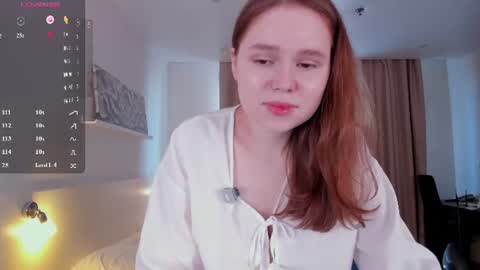 Hayley  I WILL COME BACK ON MAY 27TH 6pm UTC online show from 06/20/26, 06:27