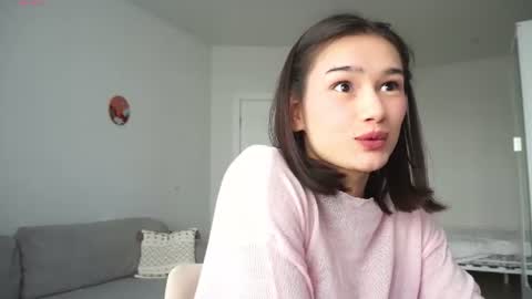 Snapshot of floralmuse chatting on 07/10/26, 05:23 Viola online show from 07/10/26, 05:23